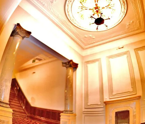 Praca Da Matriz Hotel 3*